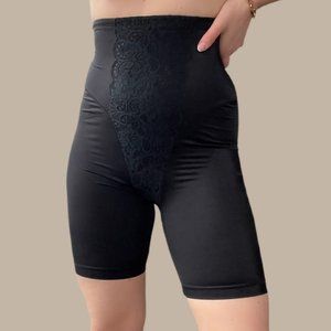 Vintage Lingerie Black Lace Women's Bike Shorts shapewear